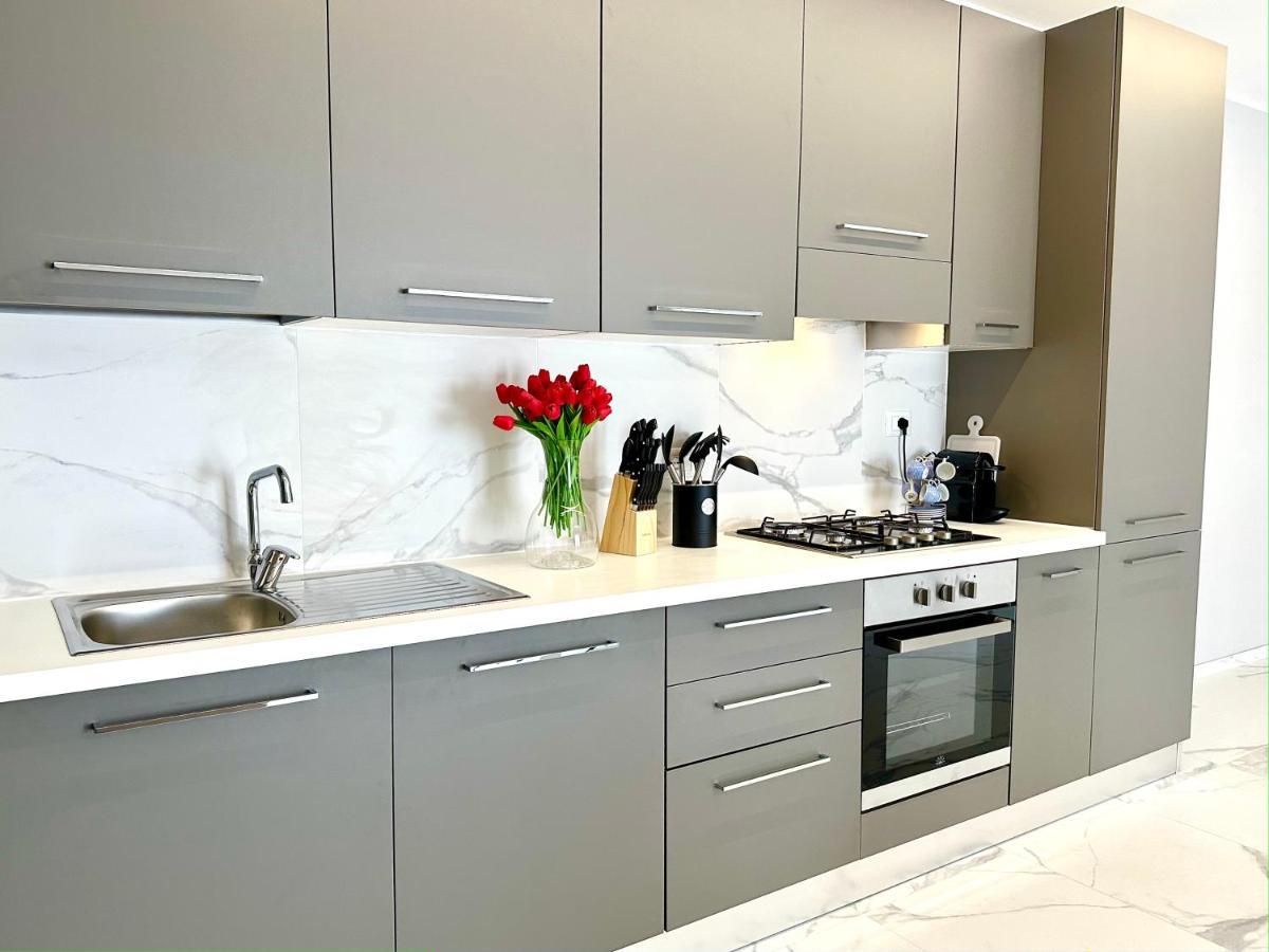 Donnino Apartments Fidenza Εξωτερικό φωτογραφία