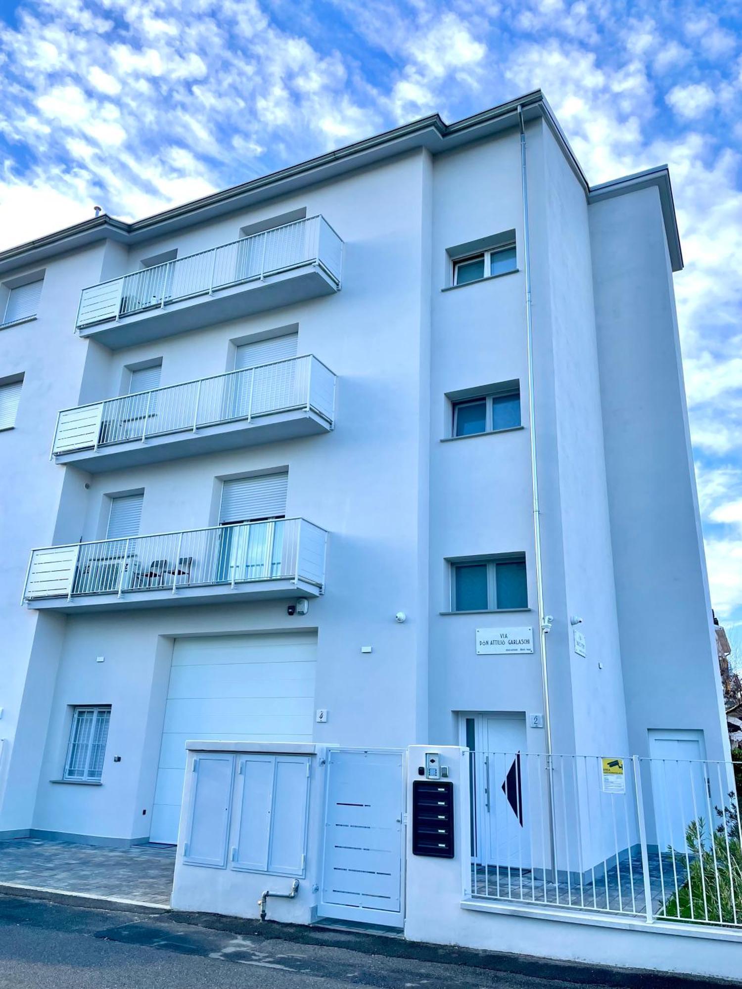 Donnino Apartments Fidenza Εξωτερικό φωτογραφία